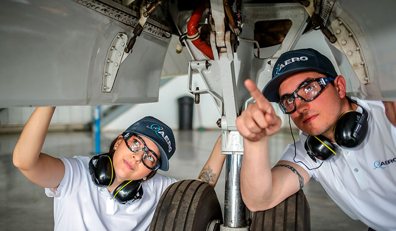 QAero-USA-Aeronautical-Service-Certified-Maintenance-Teams-2